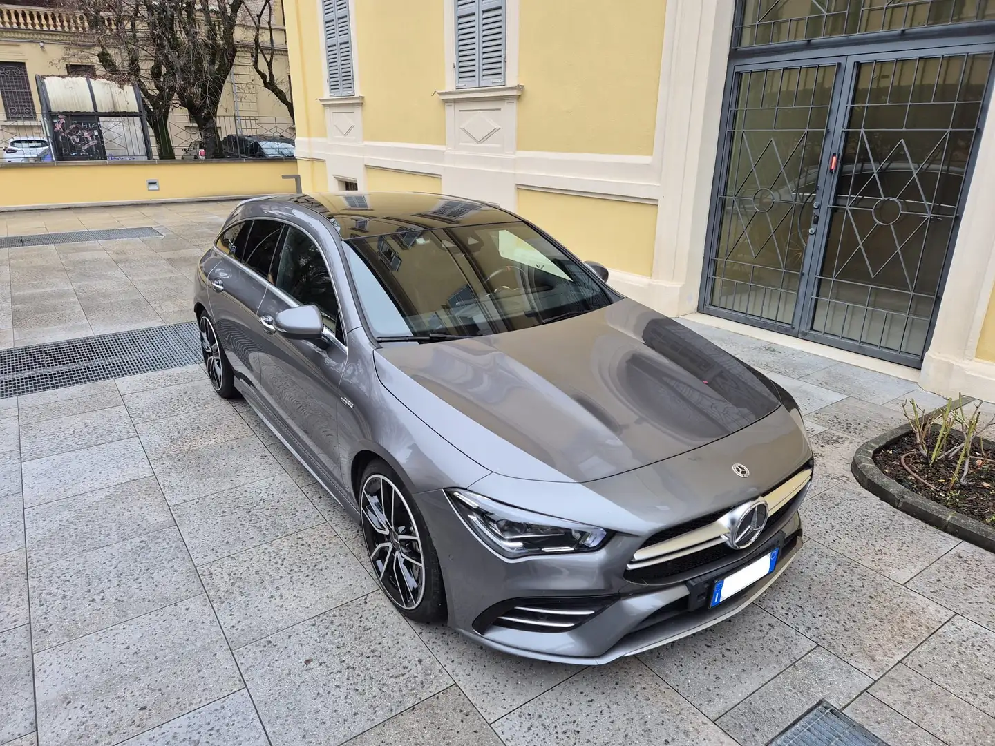 Mercedes-Benz CLA 35 AMG Shooting Brake CLA 35 AMG 4Matic 306cv Panorama Gris - 1