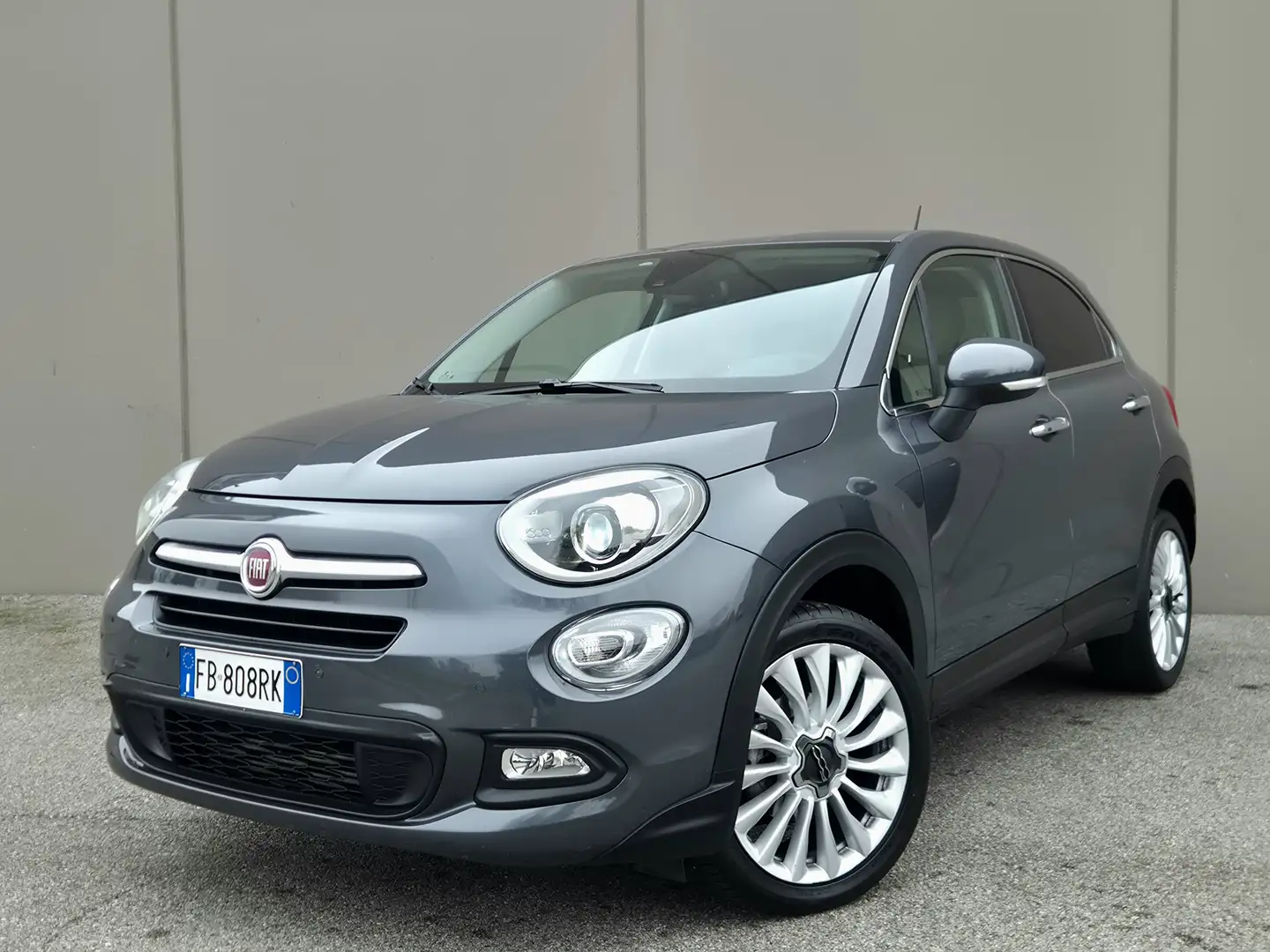 Fiat 500X 500 X 2015 1.4 m-air Lounge 4x2 140cv Grau - 1