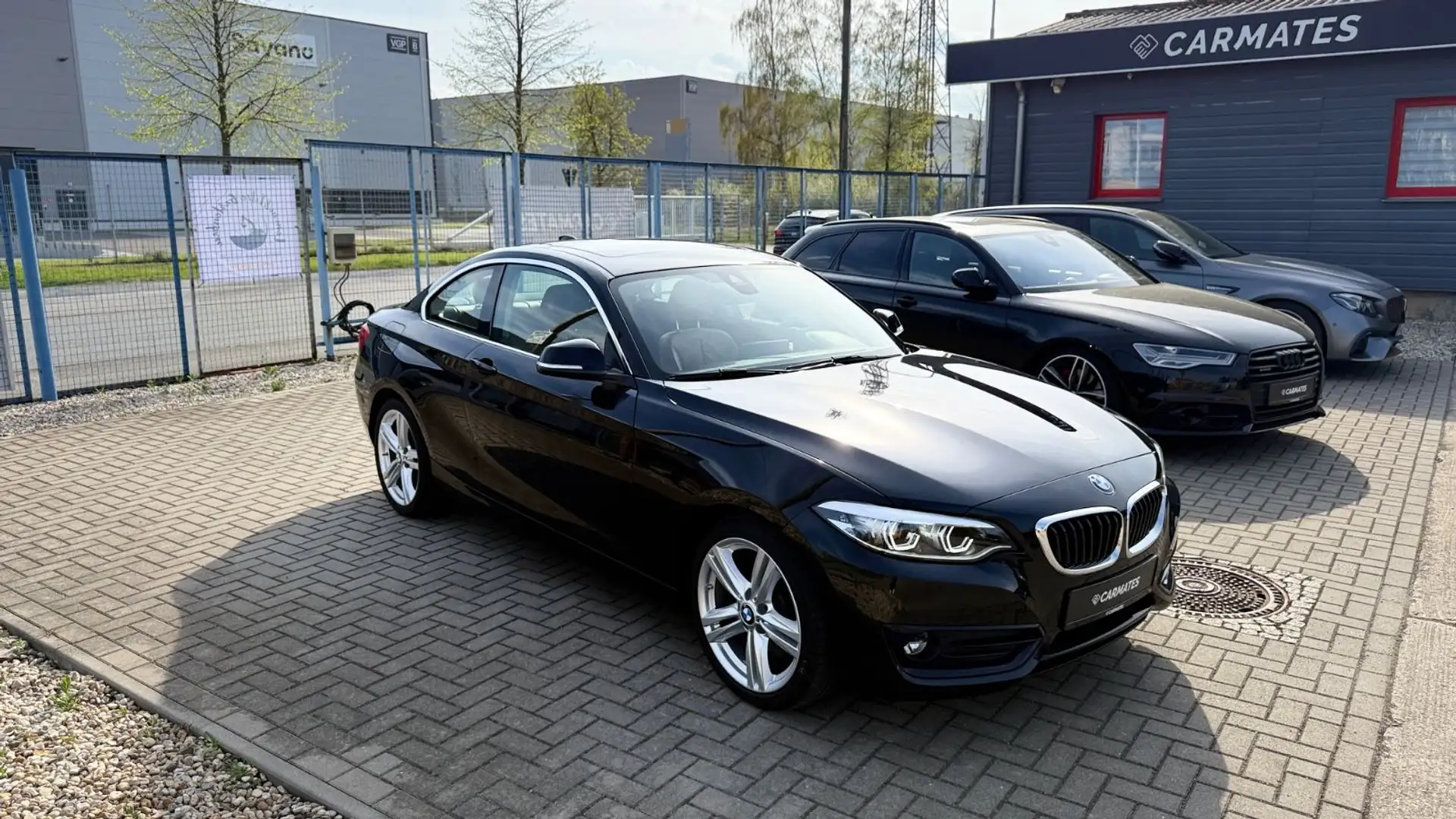 BMW 230 i Coupé  Sport Line LED H&K Schiebedach SHZ Negro - 1