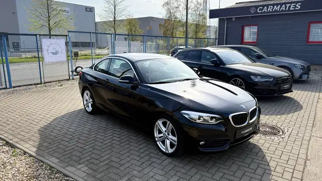 BMW 230 i Coupé  Sport Line LED H&K Schiebedach SHZ