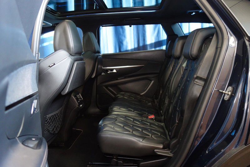 Peugeot 5008 Allure"MEGA AUSSTATUNG" — photo 9
