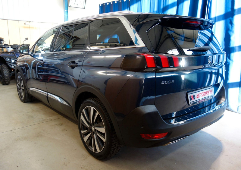Peugeot 5008 Allure"MEGA AUSSTATUNG" — photo 2