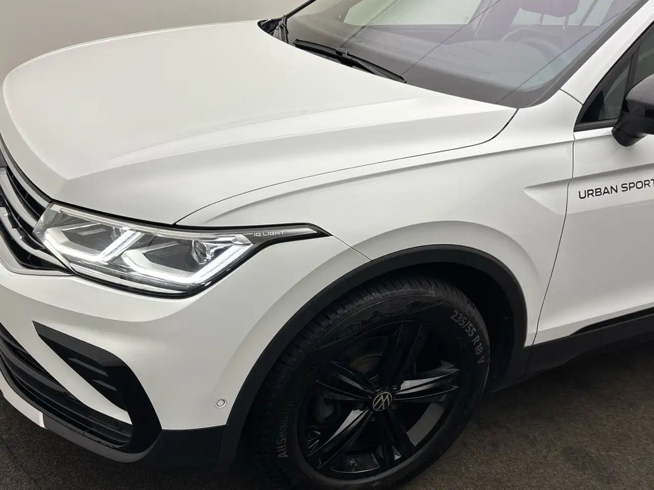 Volkswagen Tiguan Urban Sport 2.0TDI DSG Matrix ACC HUD AHK 6