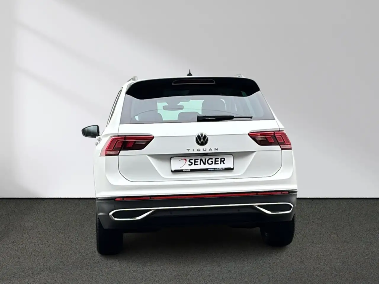 Volkswagen Tiguan Urban Sport 2.0TDI DSG Matrix ACC HUD AHK 5