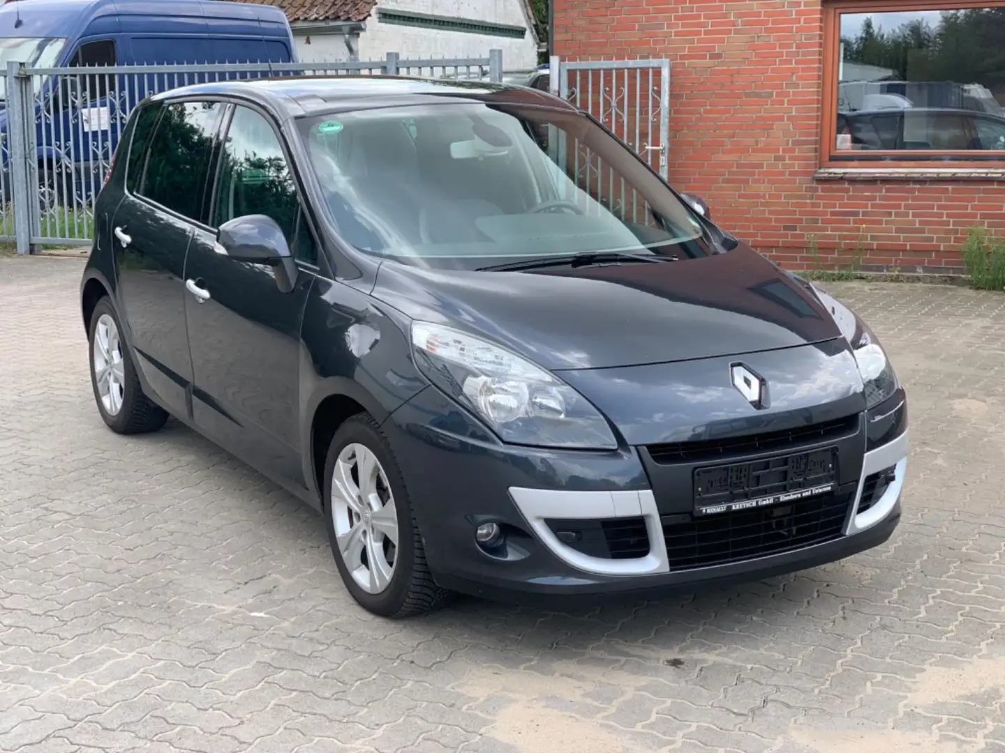 Renault Scenic III Dynamique Automatik Panoramadach Grau - 2