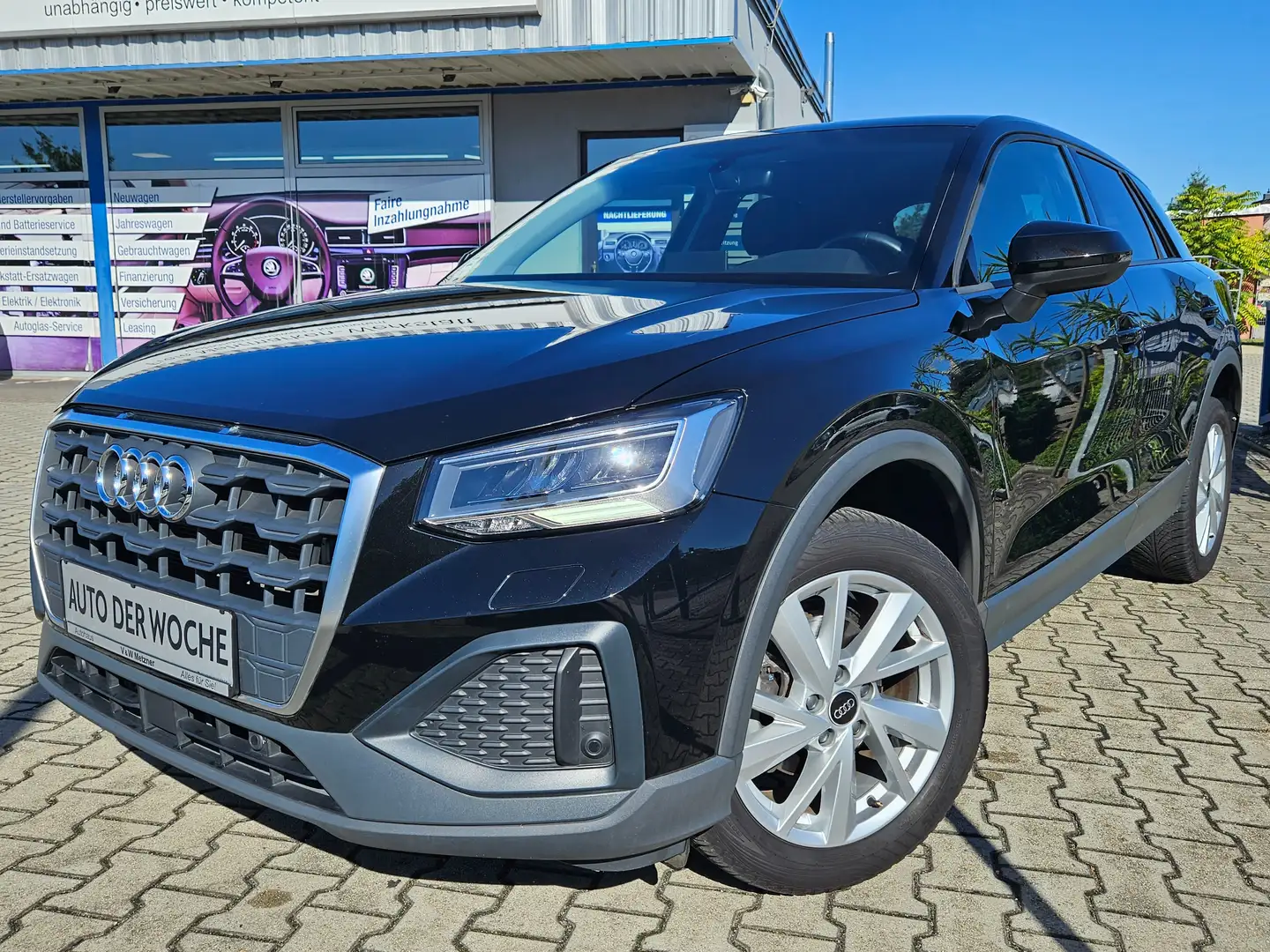 Audi Q2 35 TFSI Sportlich und Bequem! Schwarz - 1