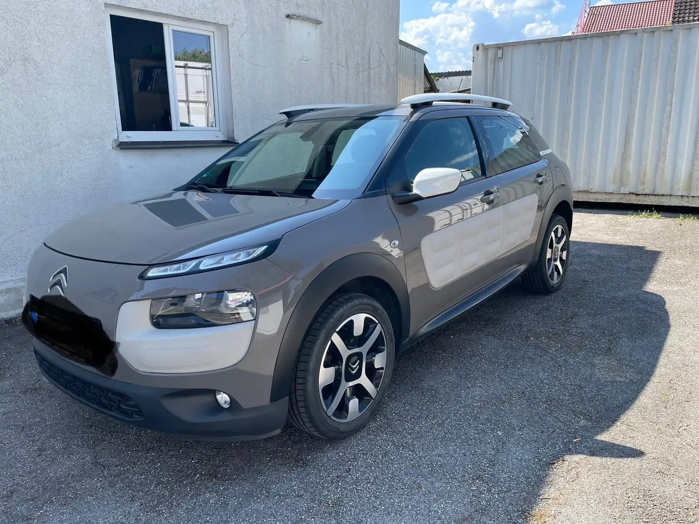 Citroen C4 Cactus C4 Cactus BlueHDi 100 Stop Grau - 1