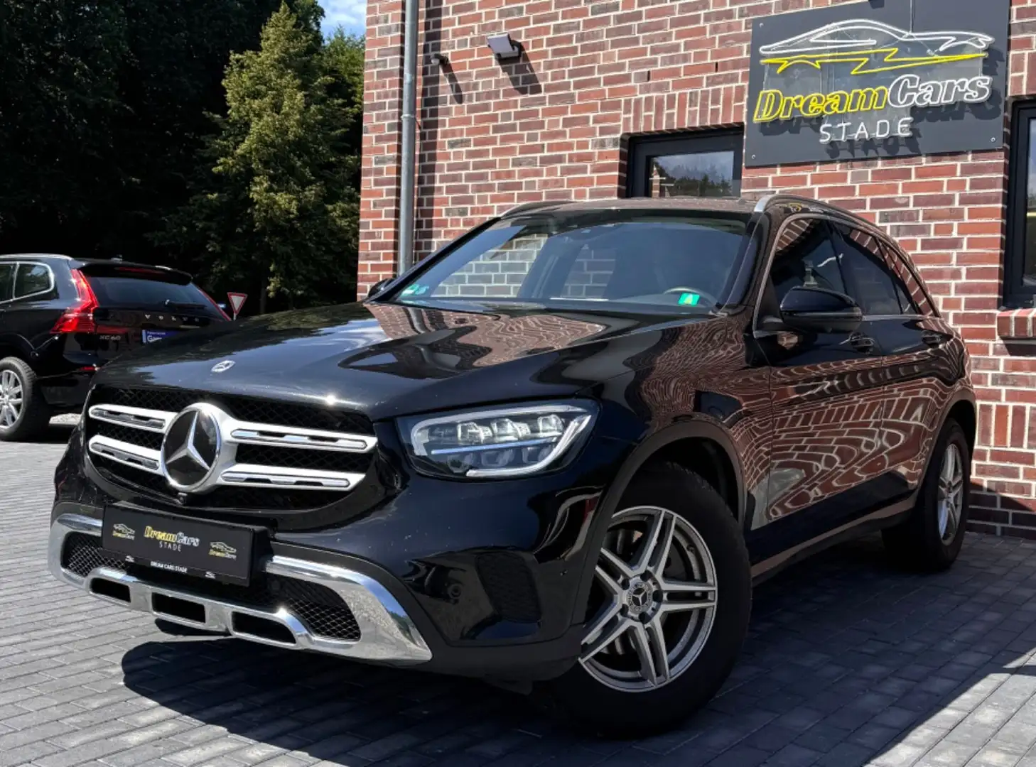Mercedes-Benz GLC 220 d 4Matic 9G-Tron Widescreen*LED*360°Kam. Schwarz - 1