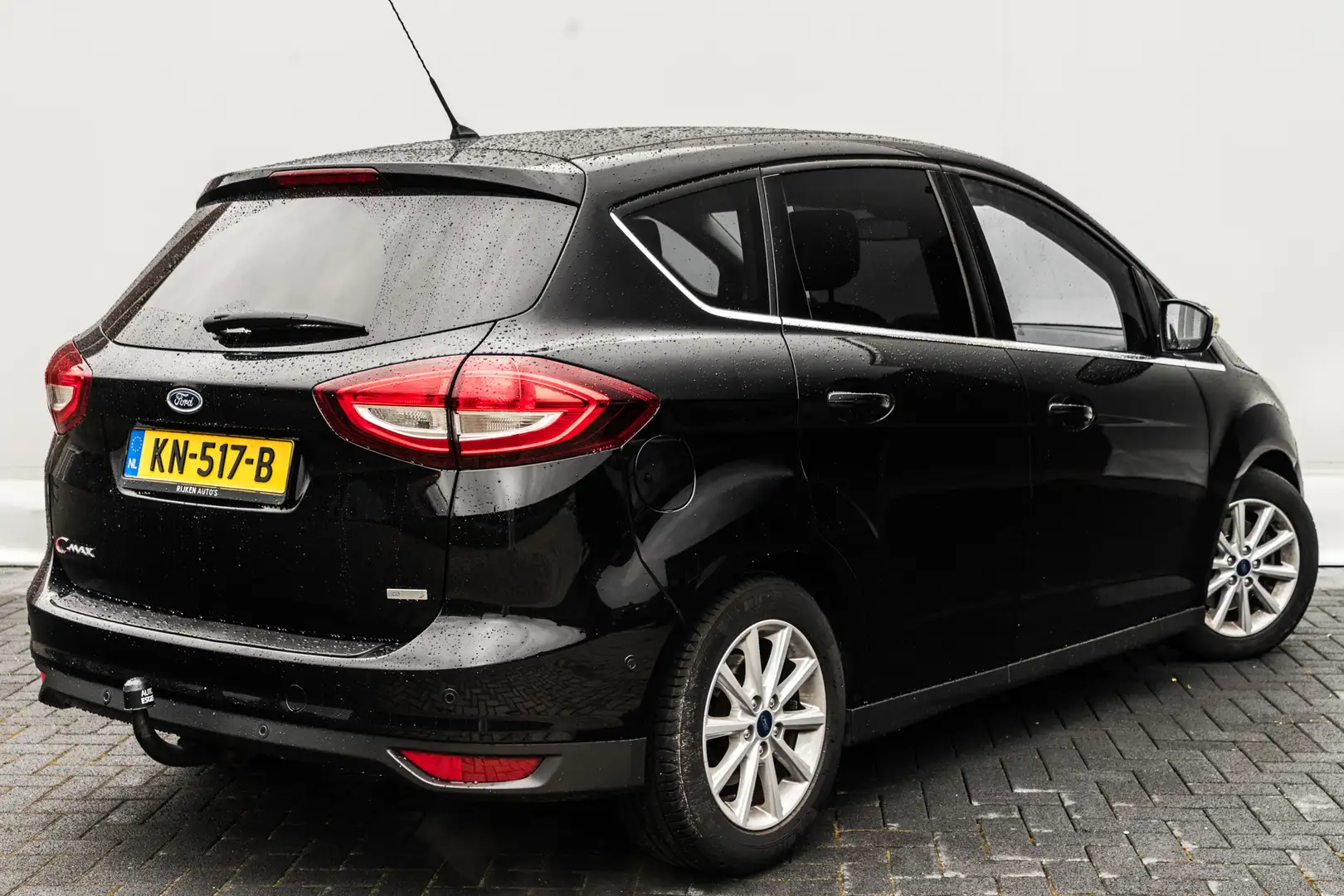 Ford C-Max 1.5 150 PK Titanium AUTOMAAT RIJKLAAR INCL: GARANT Zwart - 2