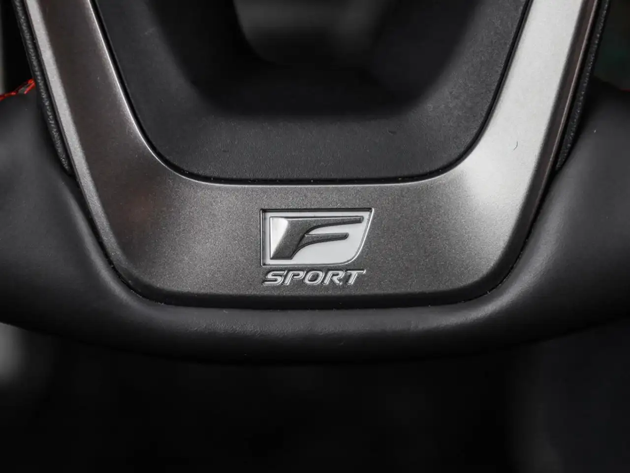 Lexus NX fotografie Lexus NX