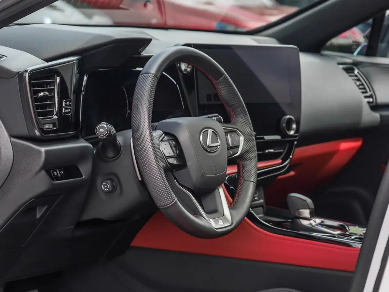 Lexus NX fotografie Lexus NX
