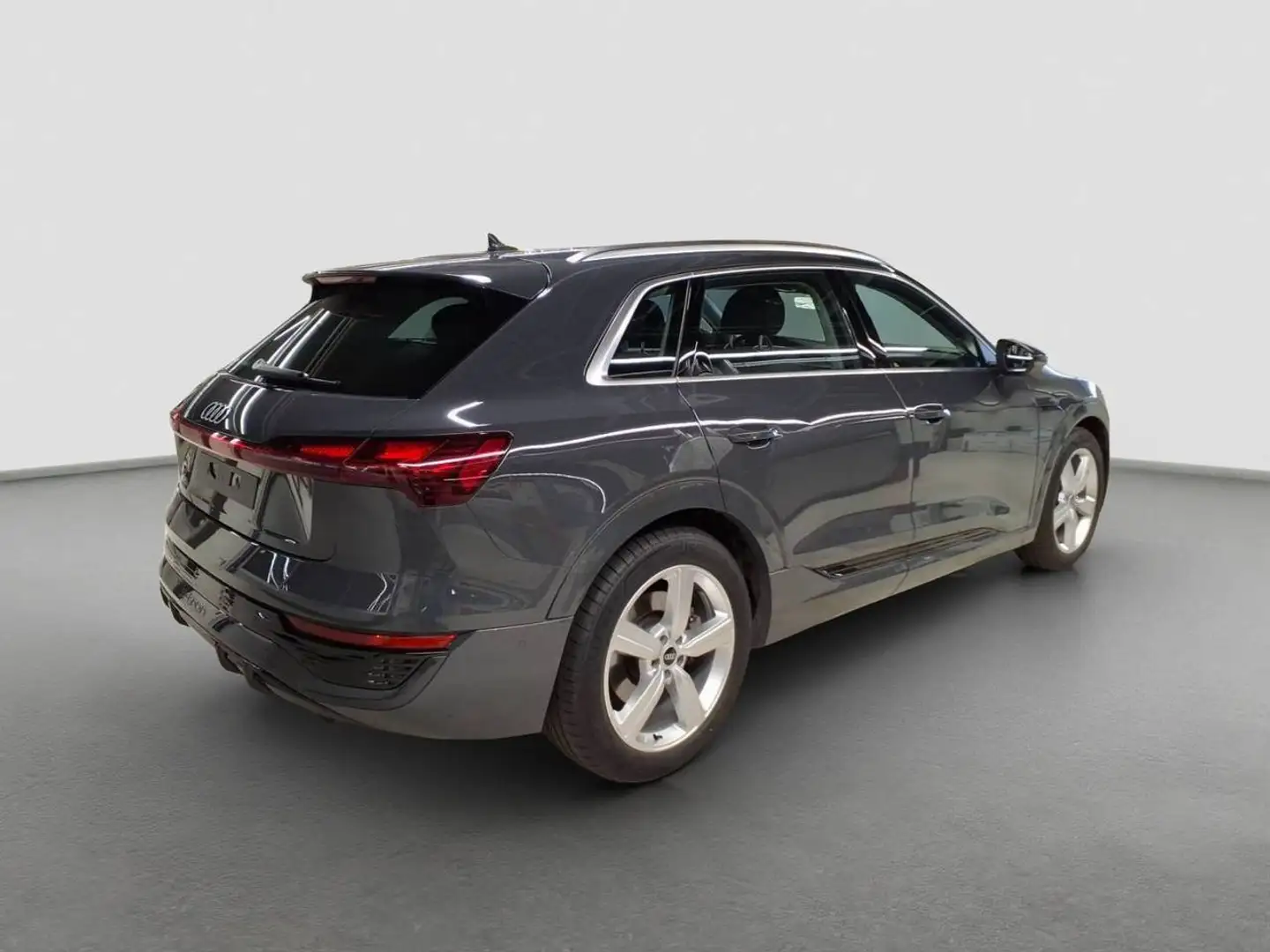 Audi Q8 e-tron 50 quattro S-LINE*NAVI-PLUS*MATRIX*VIR Grau - 2