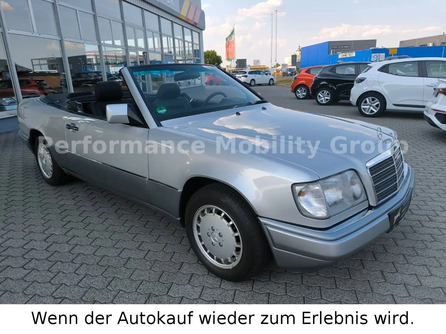 Mercedes-Benz E 200 124 C Stilvoller Youngtimer - Zustand 1 Silber - 1
