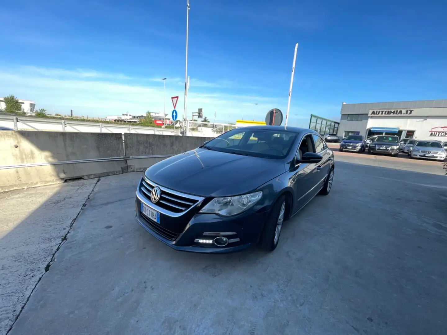 Volkswagen Passat 2.0 TDI DPF Highline Grigio - 1