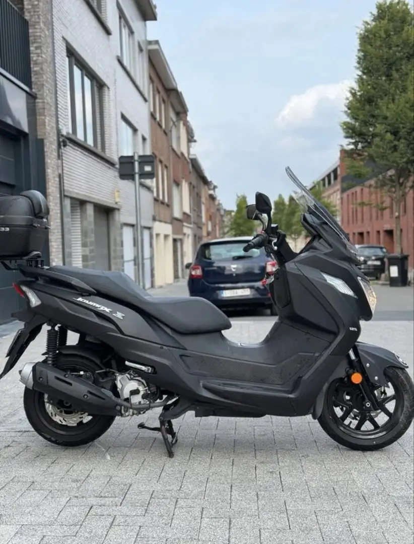 SYM Joymax 125i 2020, 7000km, full black, entretien fait Noir - 2