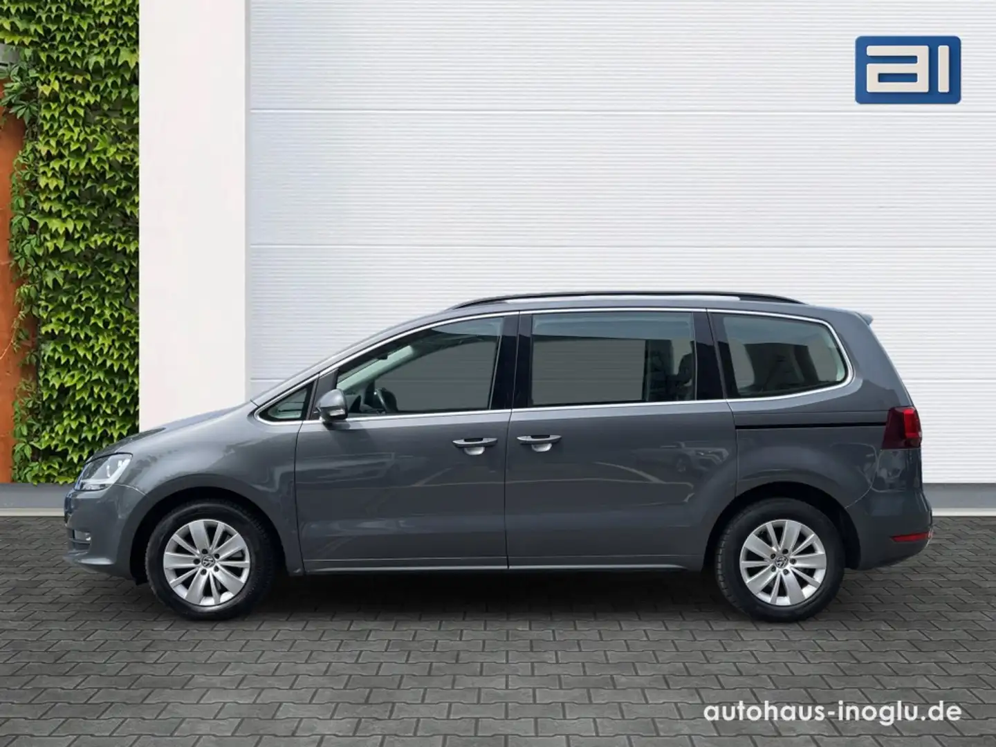 Volkswagen Sharan 1.4 Comfortline DSG 7-Si+Navi+AHK+SHZ+DAB+ Grau - 2