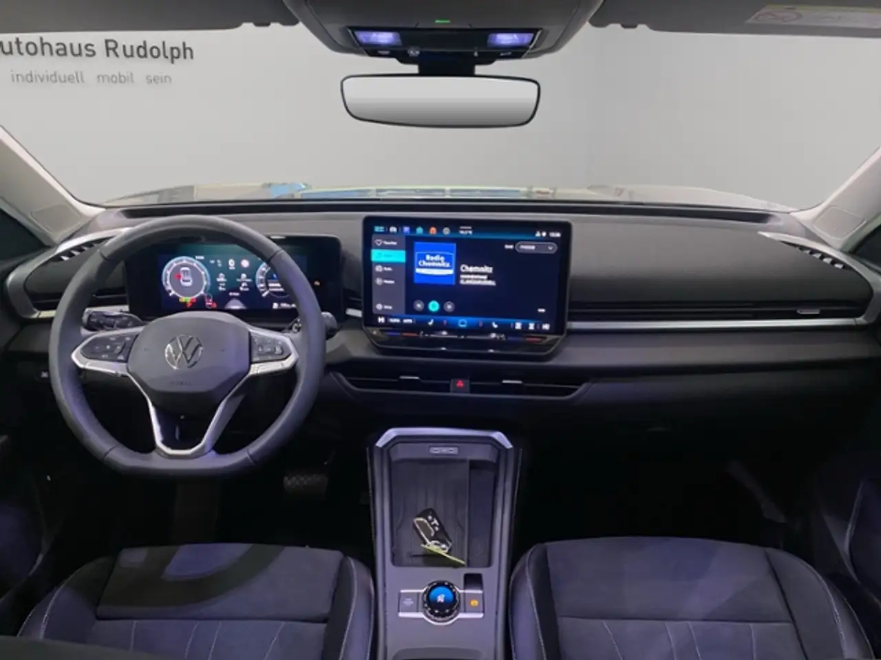 Volkswagen T-Roc Style 1.5 eTSI DSG / LED RFK AHK 6