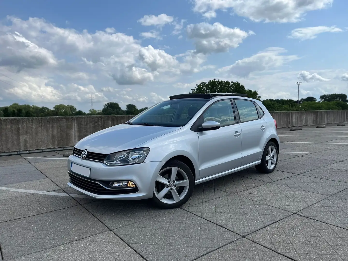 Volkswagen Polo VW Polo - 1.2 TSI - Sunroof - CarPlay - 1