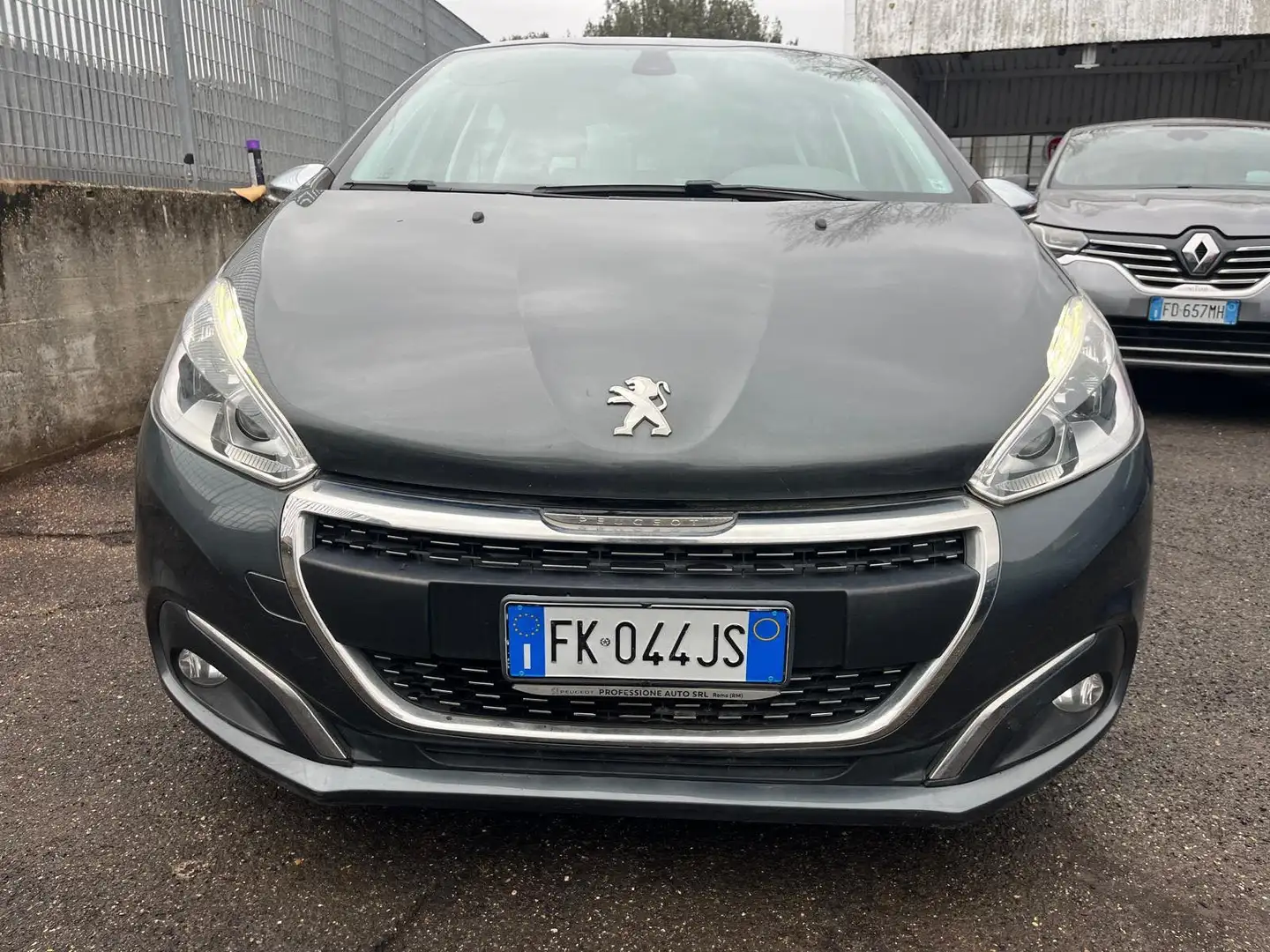 Peugeot 208 208 5p 1.2 puretech Allure gpl 82cv Grigio - 2