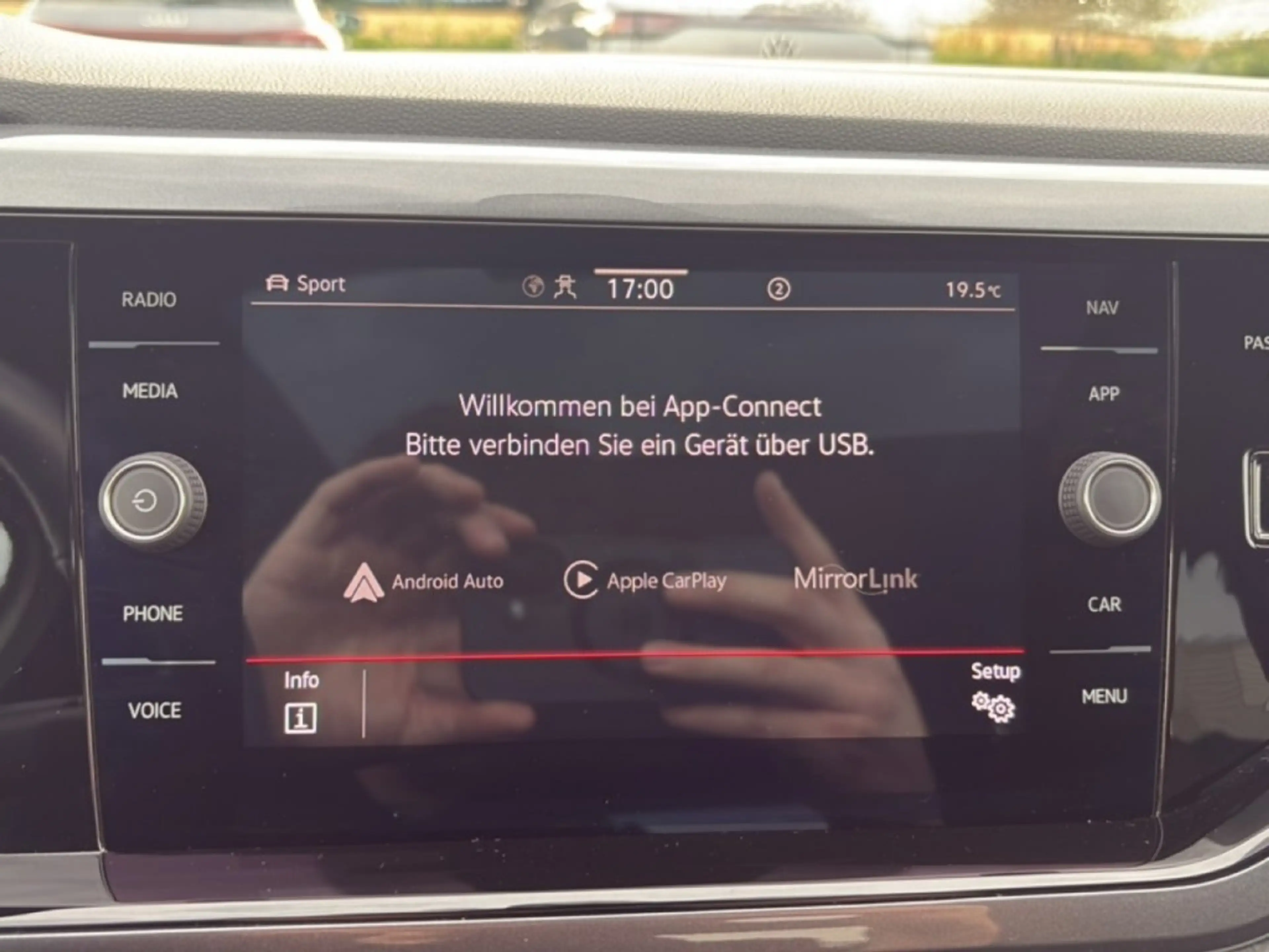 Volkswagen Polo GTI 2.0 TSI DSG GTI PANO-DAK/PDC/IQ-LIGHT/DIG-DASH/ACC — photo 20
