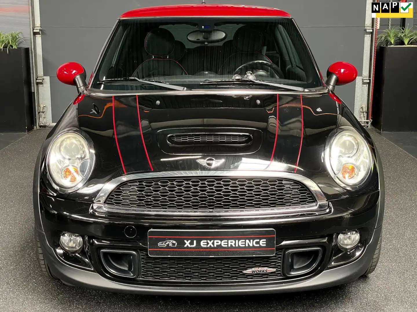 MINI John Cooper Works Mini 1.6 211 PK 1e eigenaar NAP LEER Schwarz - 1