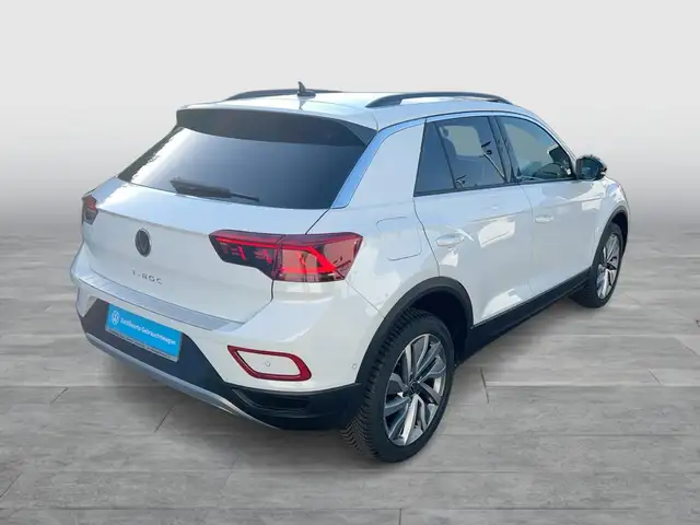 Volkswagen T-Roc view 5