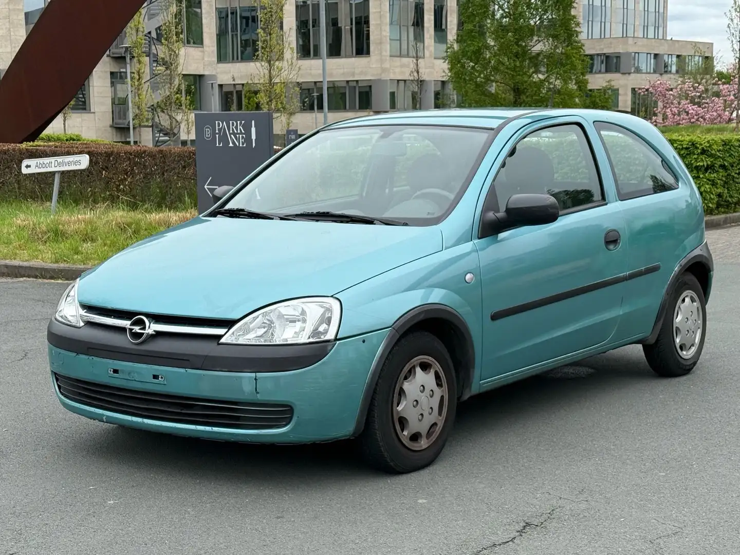 Opel Corsa 1.0i - 1