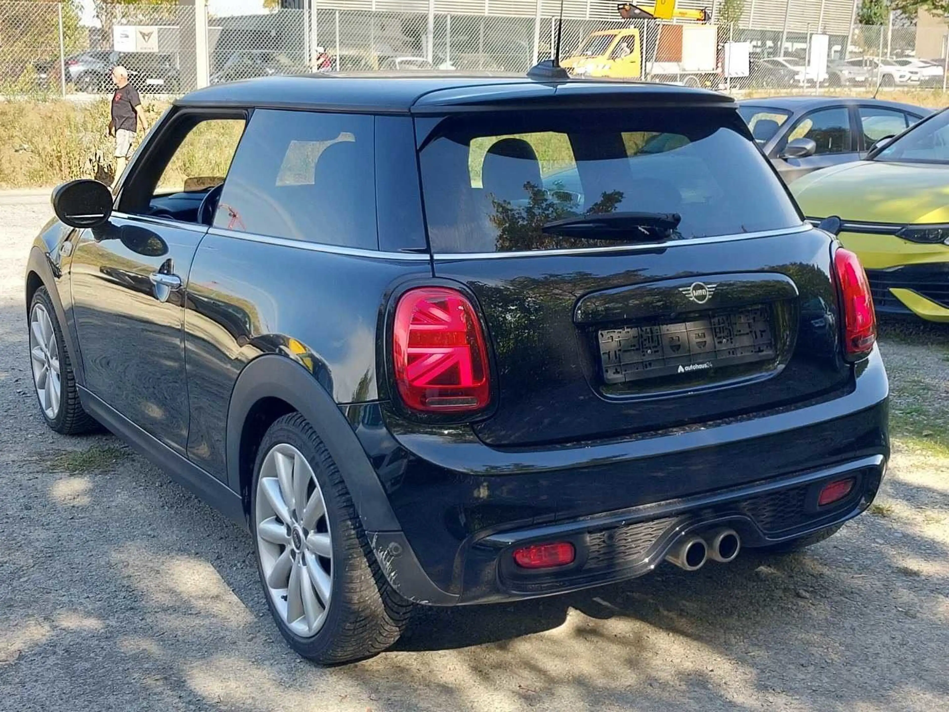 MINI Cooper S *3-trg*Step*Navi*RüKa*DAB*PDC*Leder*SH* — photo 6