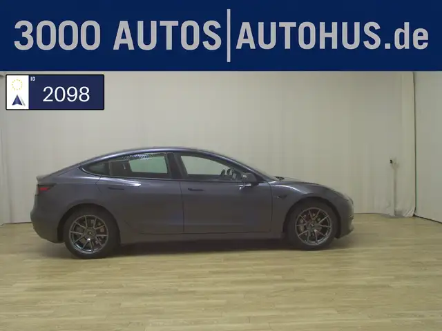 Tesla Model 3 Long Range AWD Leder Nav LED RKF AHK Shz