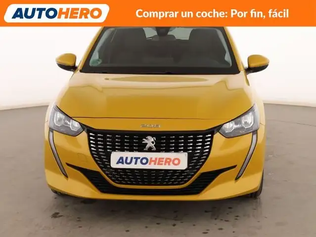 Peugeot 208 view 9