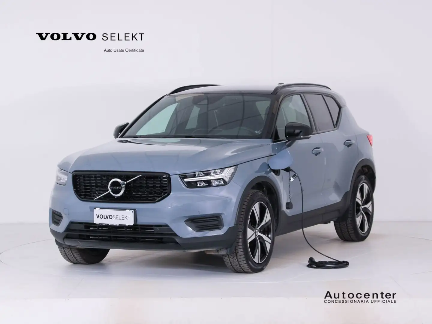 Volvo XC40 XC40 T5 PLUG IN RECHARGE R DESIGN Grau - 1