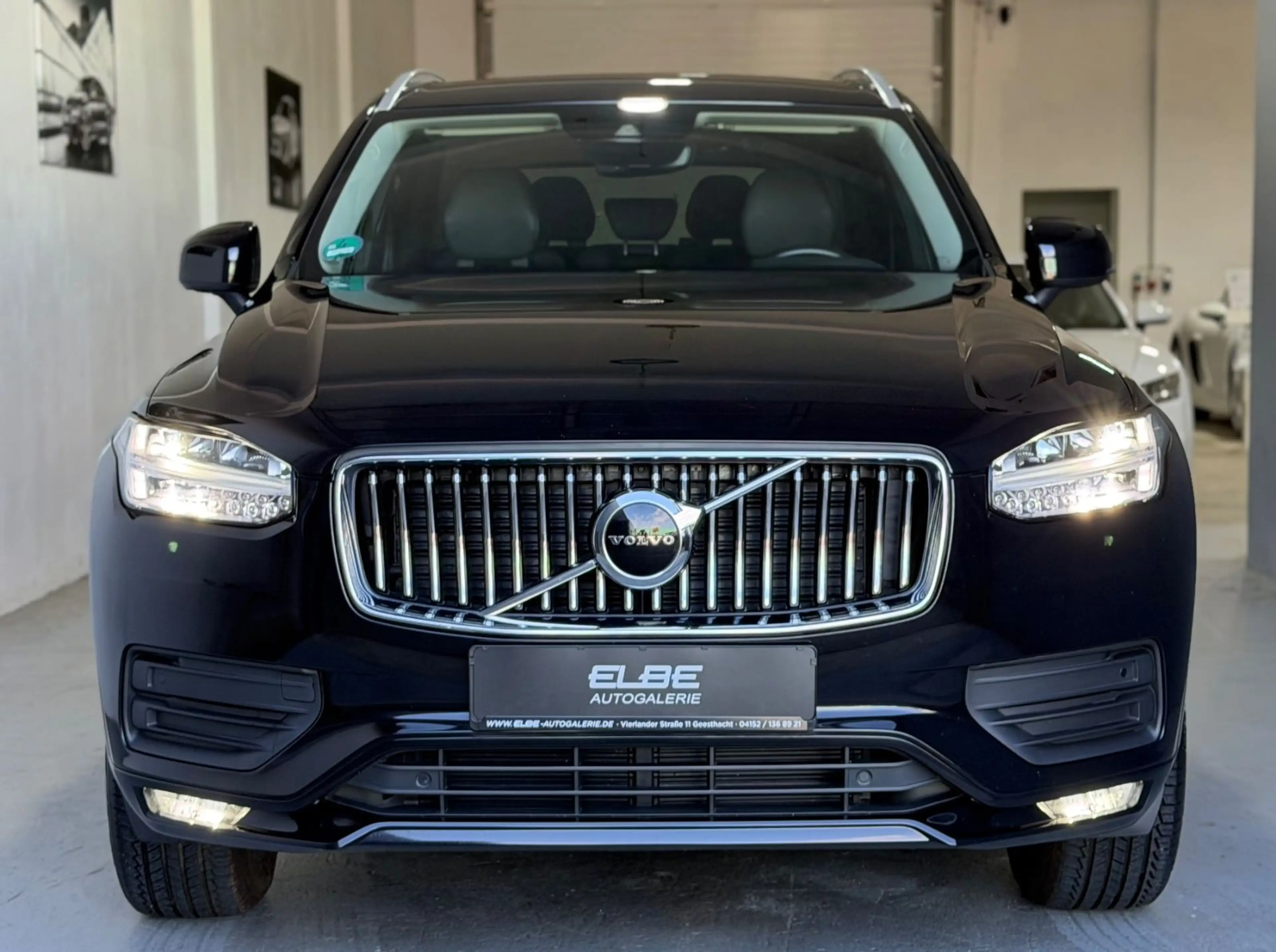 Volvo XC90 B5 D AWD Geartronic Momentum Pro 7-Sitzer — photo 9