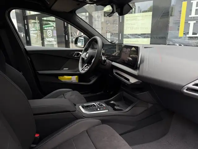 BMW M view 4