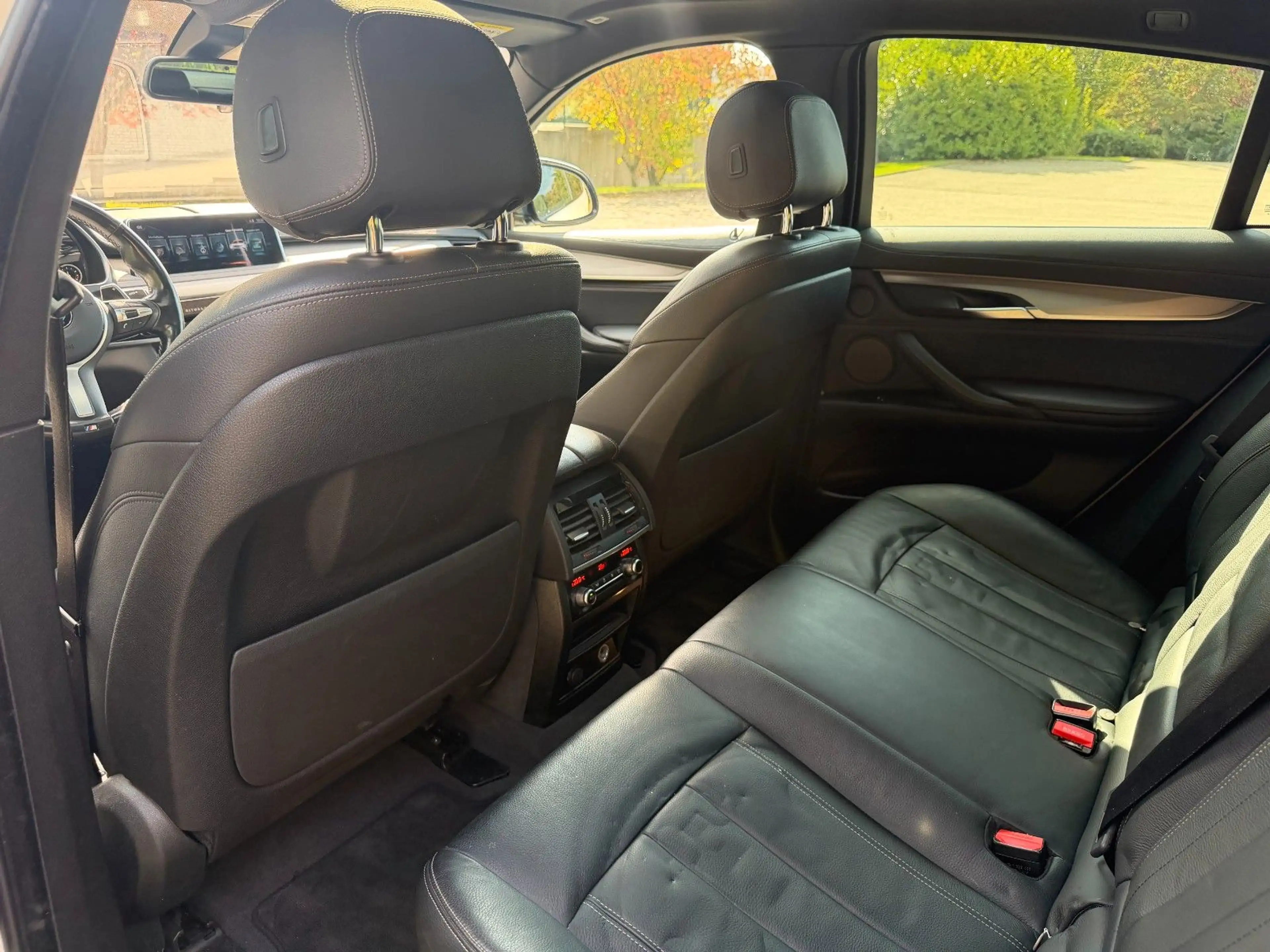 BMW X6 xDrive 30 d M -Paket Kamera Pano AHK — photo 12