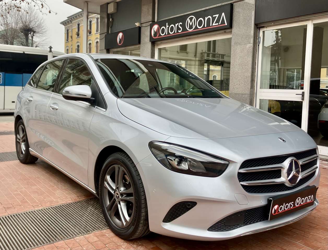 Mercedes-Benz B 180 B 180 d SPORT*D TEMP*IVA*UNIPRO*SERVICE MERCEDES*