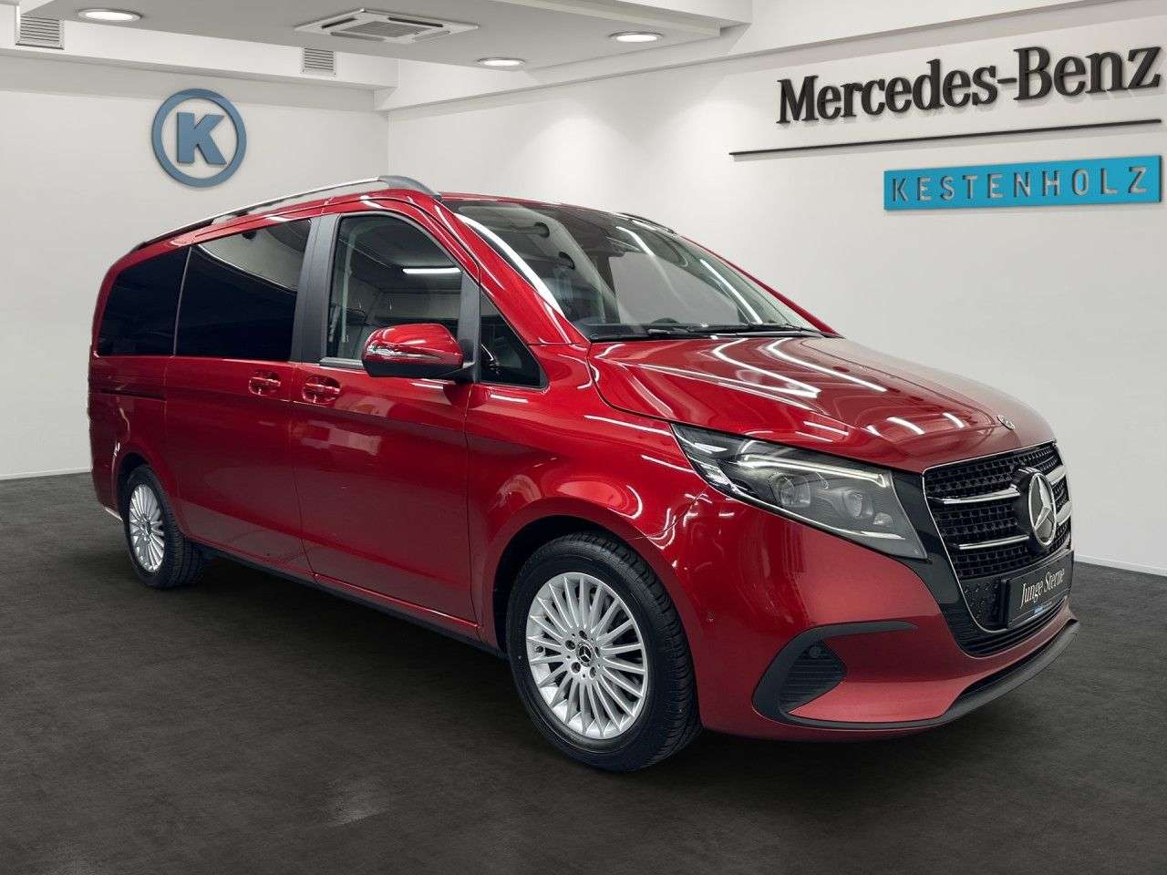 Mercedes-Benz V 220