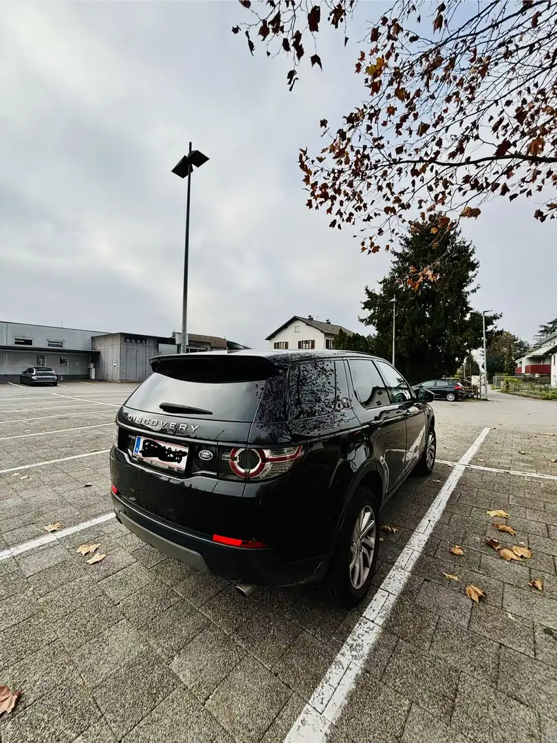 Land Rover Discovery Sport TD4 Aut. SE Schwarz - 2