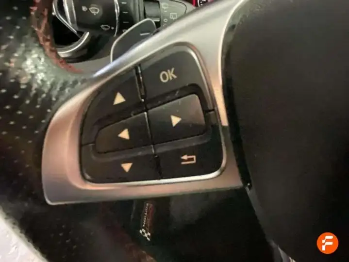 Mercedes-Benz GLA 180 X156 2019, foto 17