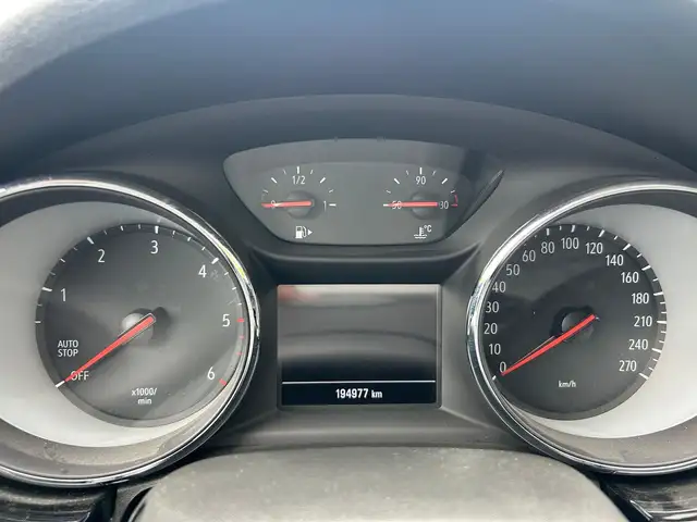 Opel Astra view 15