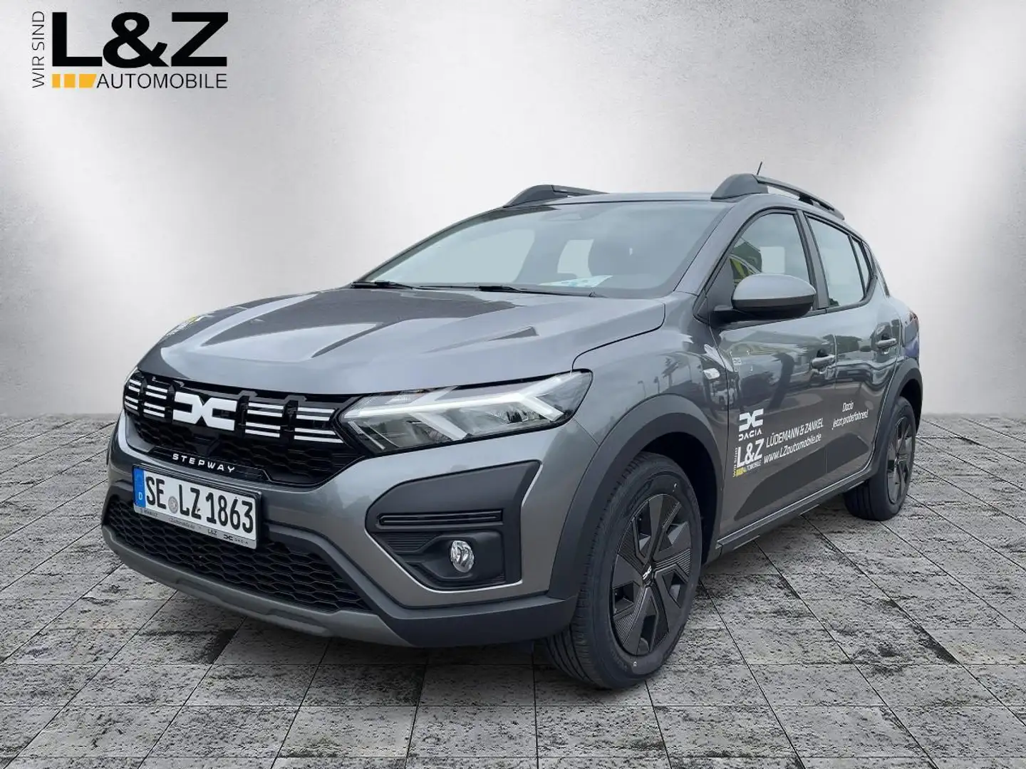 Dacia Sandero Stepway Expression TCe 90 - 1