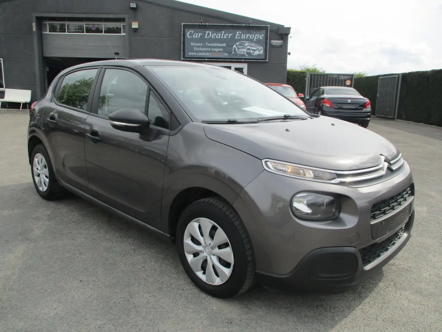 Citroen C3 1.2i PureTech Airco/Gekeurd/Garantie/53.000km Grijs - 2