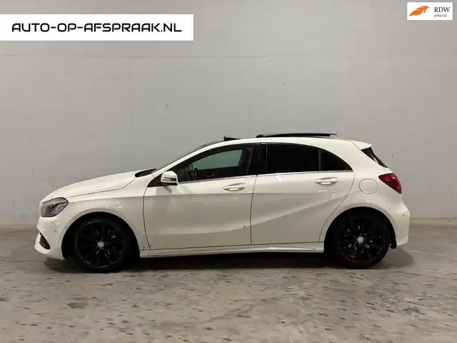 Mercedes-Benz A 180 AMG Automaat Pano Cruise Clima
