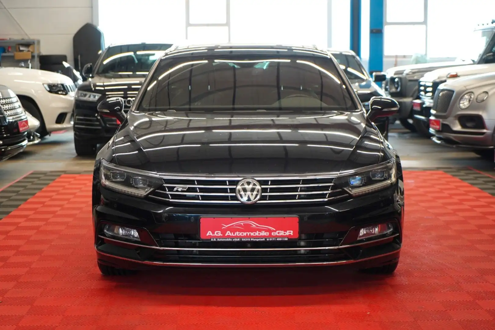 Volkswagen Passat Variant 2.0 TDI DSG 4Motion R-Line Sport Schwarz - 2