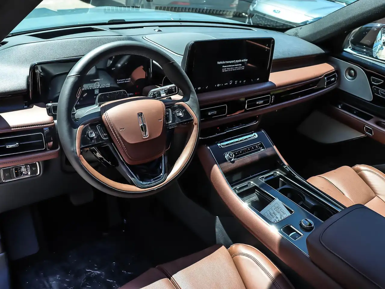 Lincoln Aviator снимка Lincoln Aviator