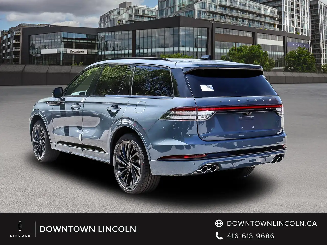 Lincoln Aviator снимка Lincoln Aviator