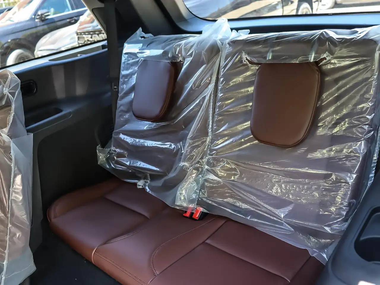 Lincoln Aviator снимка Lincoln Aviator