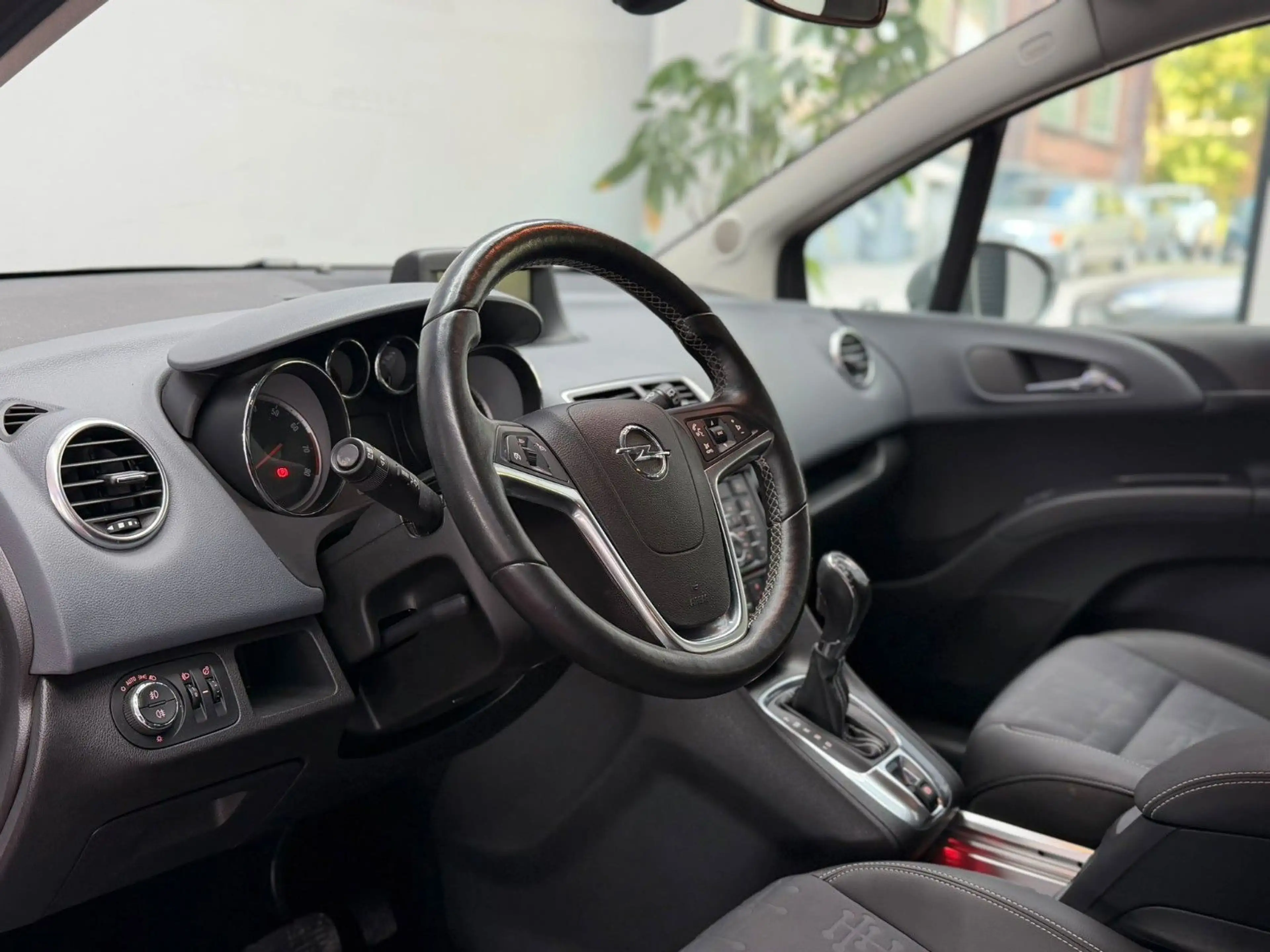 Opel Meriva B Innovation Navi/Kamera/Winterpaket — photo 11
