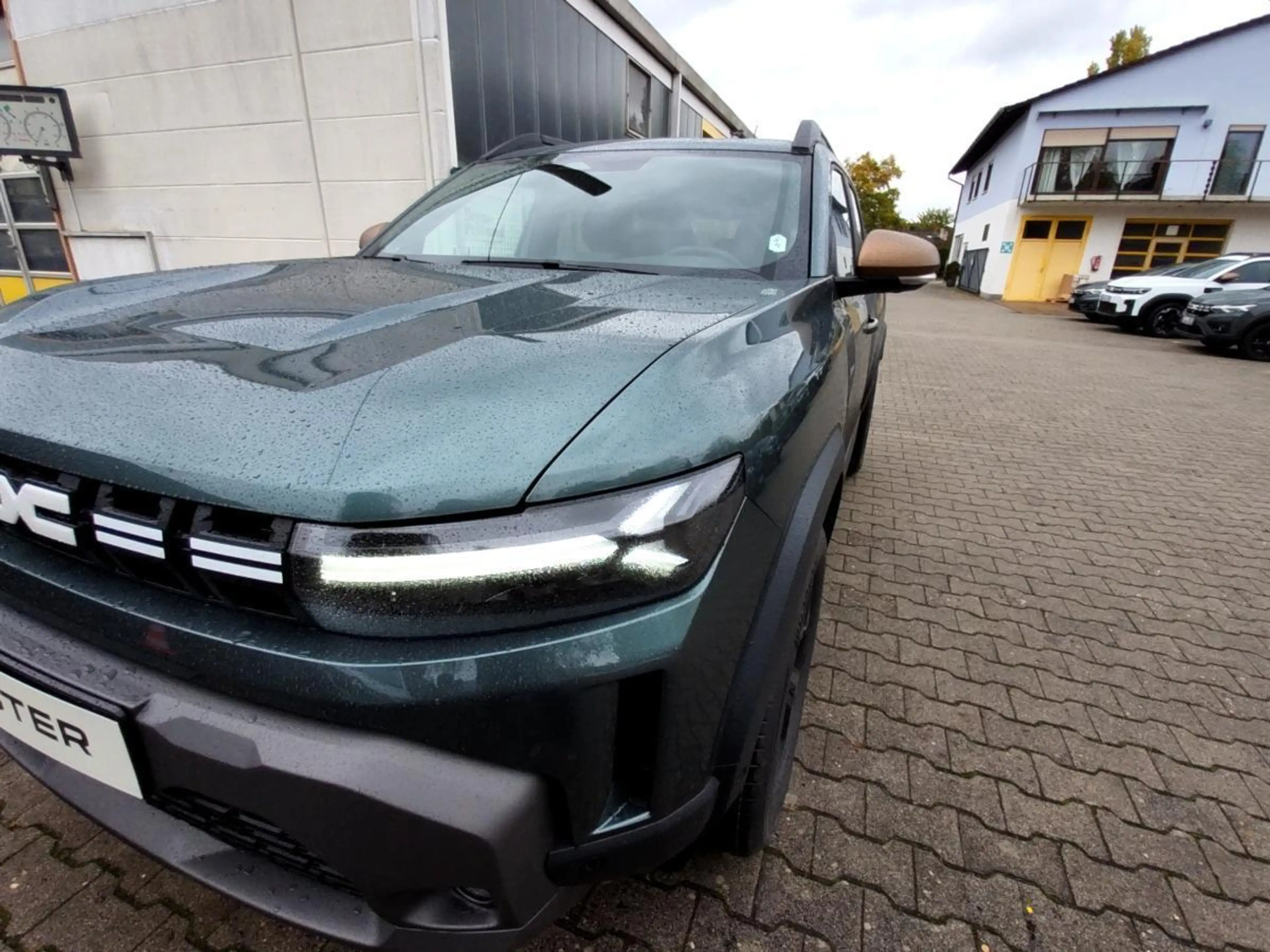 Dacia Duster Extreme mild hybrid 140 — photo 14