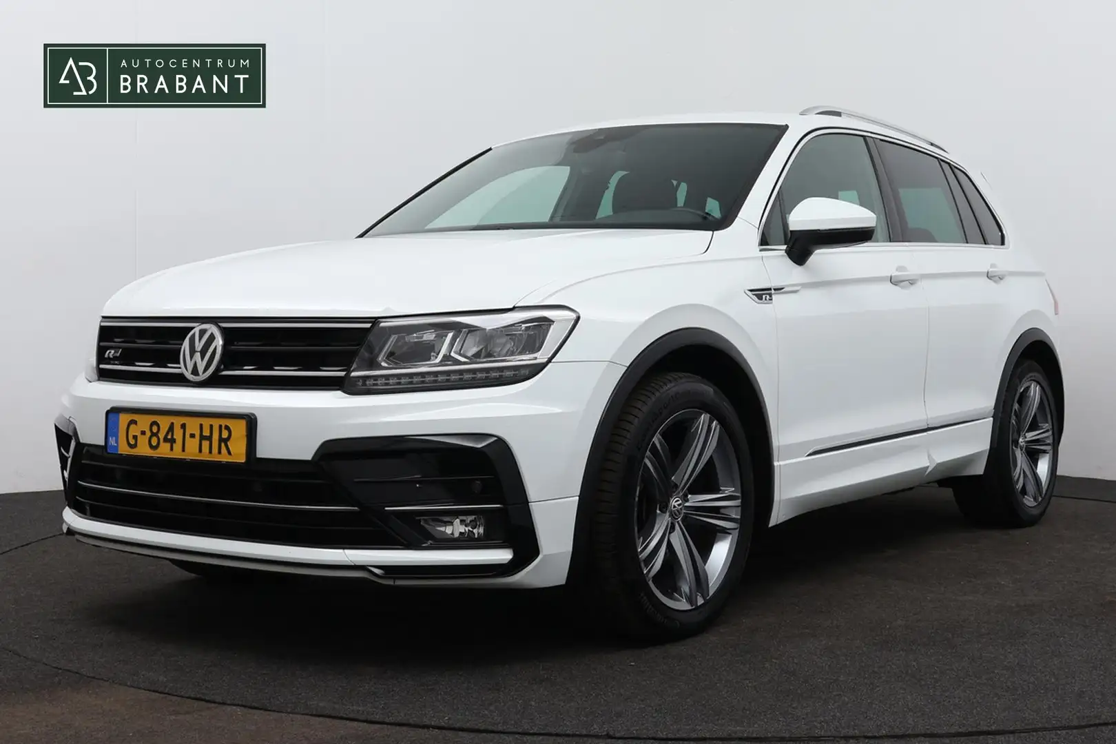 Volkswagen Tiguan 1.5 TSI ACT Highline Business R Automaat (Goed ond Blanc - 1