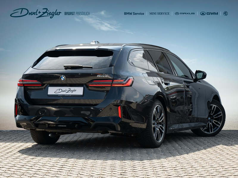 BMW 520 i Tour M SportPRO AHK StdHz PANO SitzLüft ACC — photo 3